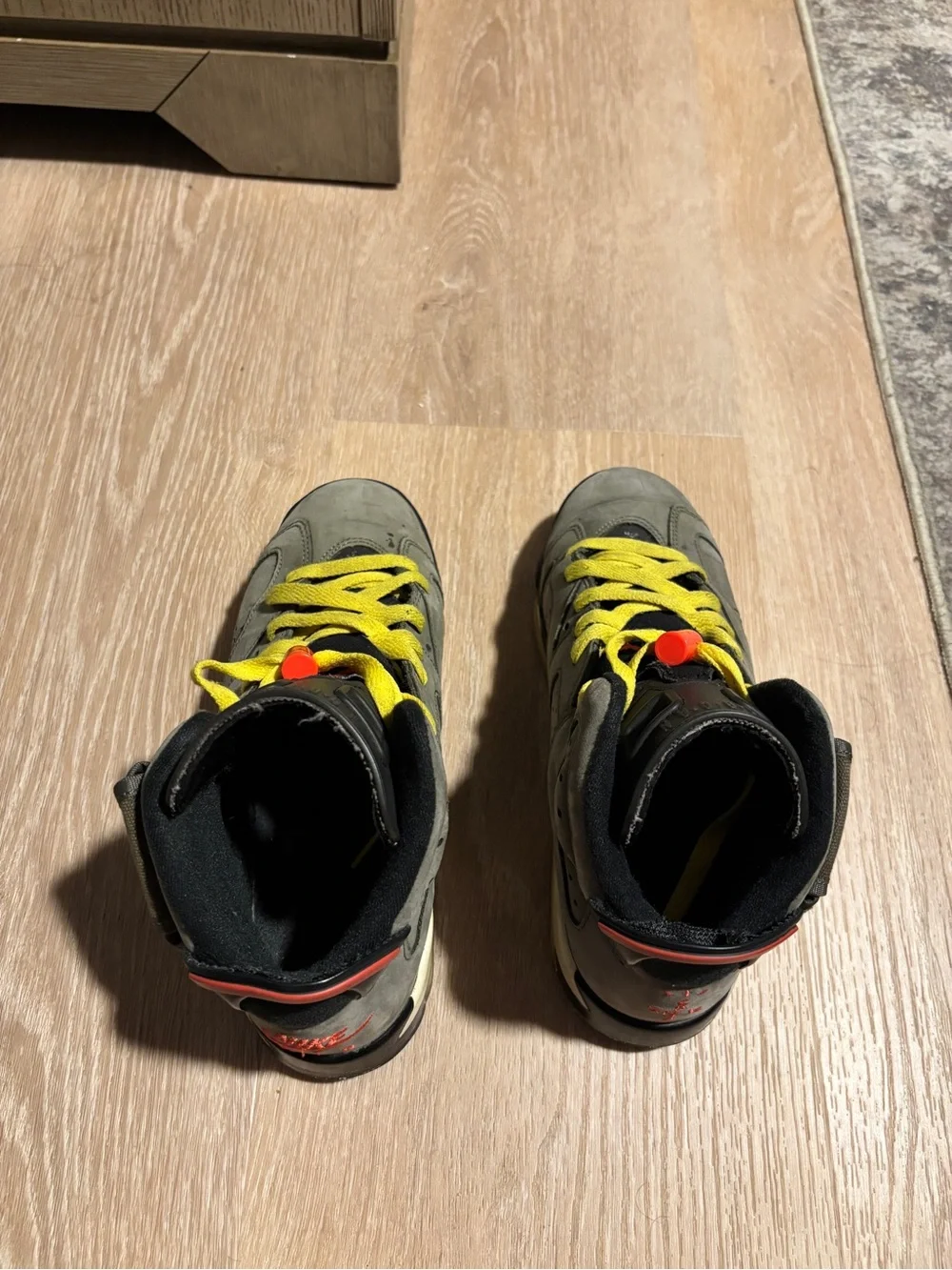 Travis Scott x Air Jordan 6 “Olive”